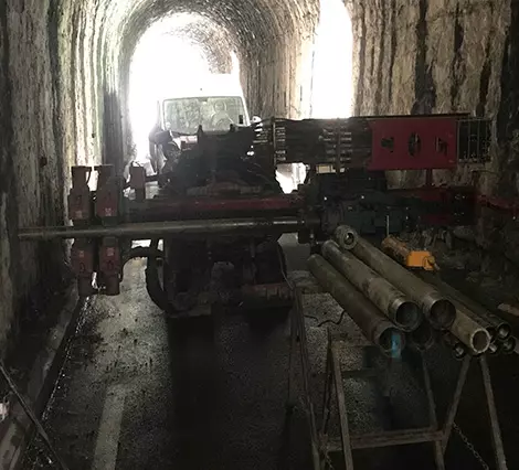 Sondage carotté horizontal dans un tunnel